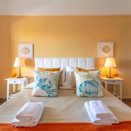 Apartamento Gomes -Free Airco, Wiffi & Swimming Pool- By Bedzy Porches  Exterior foto