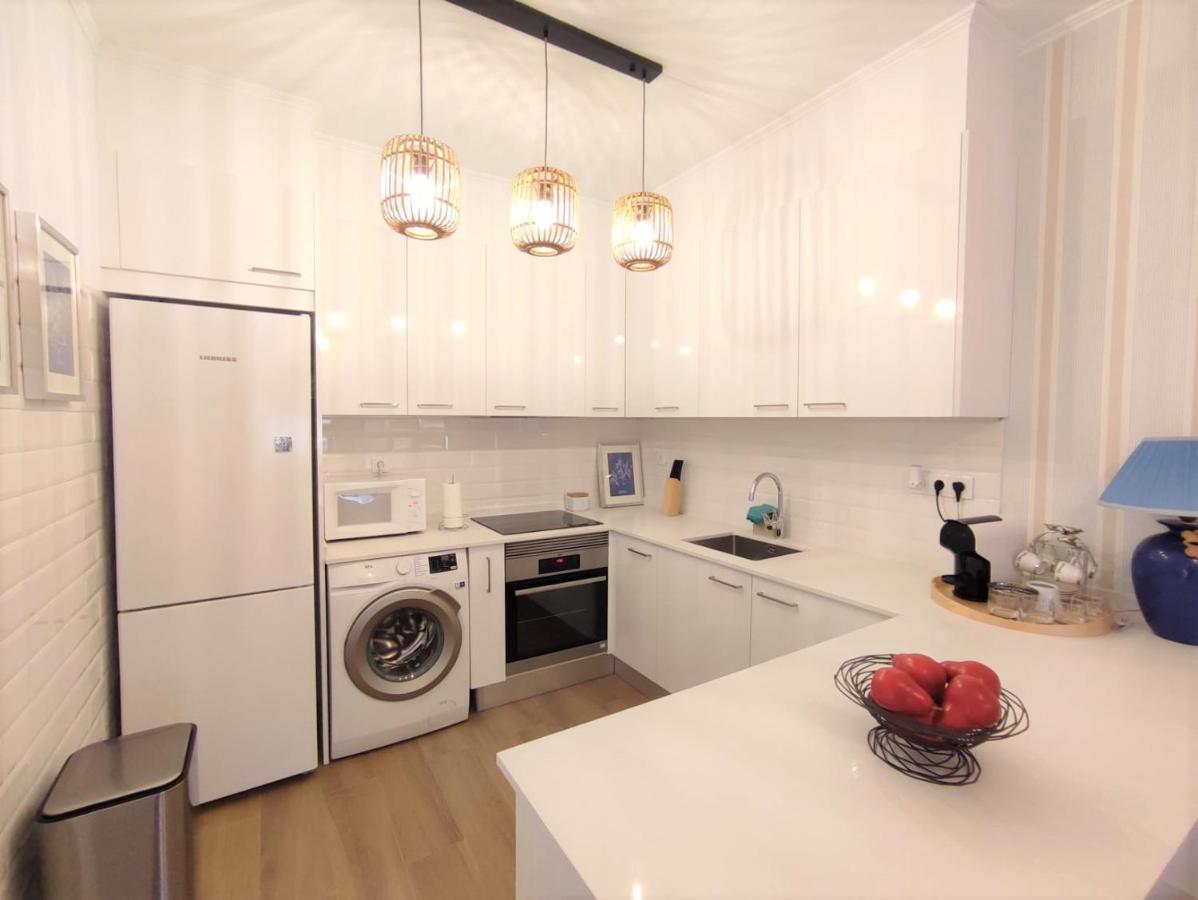 Apartamento Gomes -Free Airco, Wiffi & Swimming Pool- By Bedzy Porches  Exterior foto