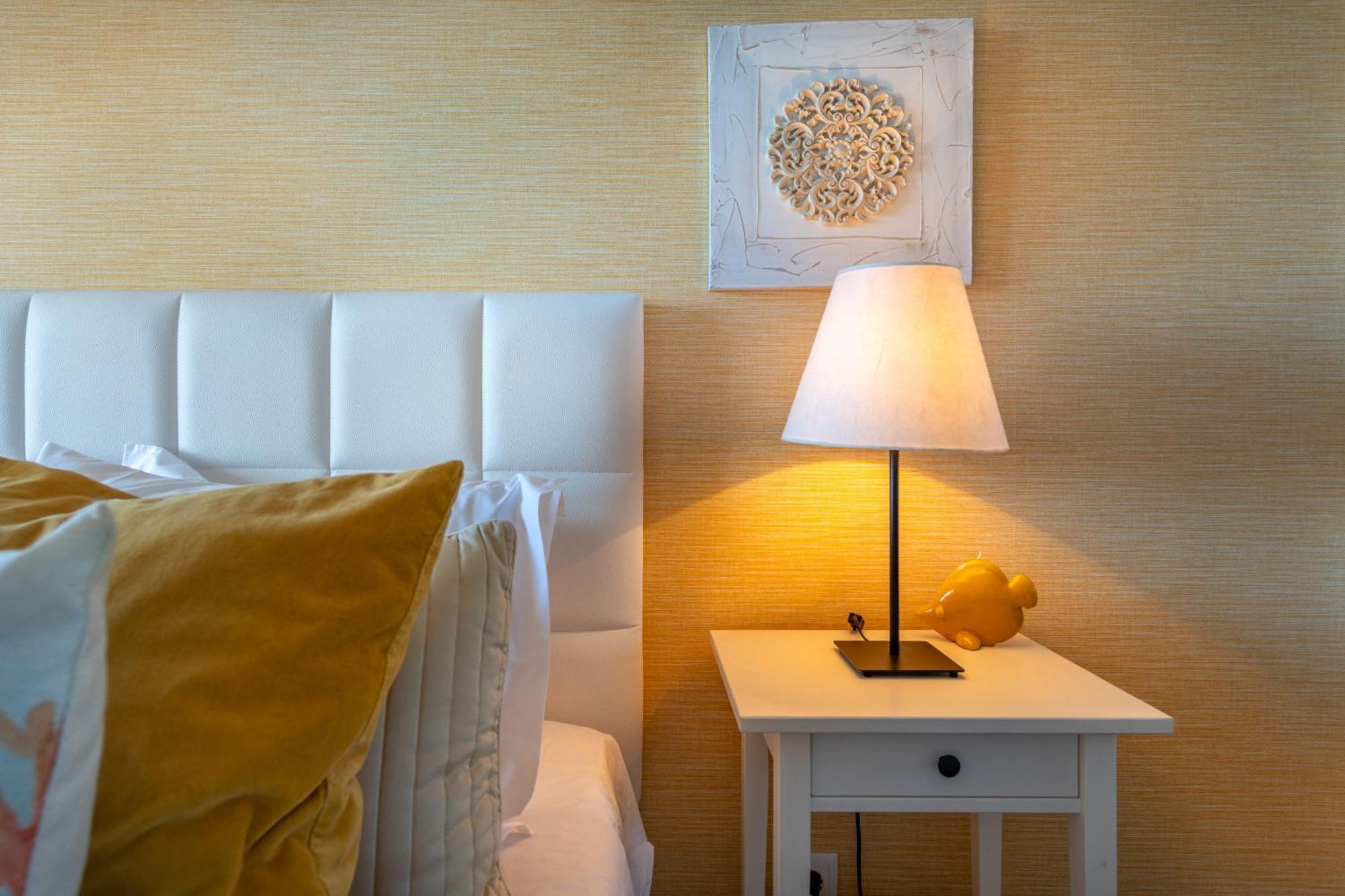 Apartamento Gomes -Free Airco, Wiffi & Swimming Pool- By Bedzy Porches  Exterior foto